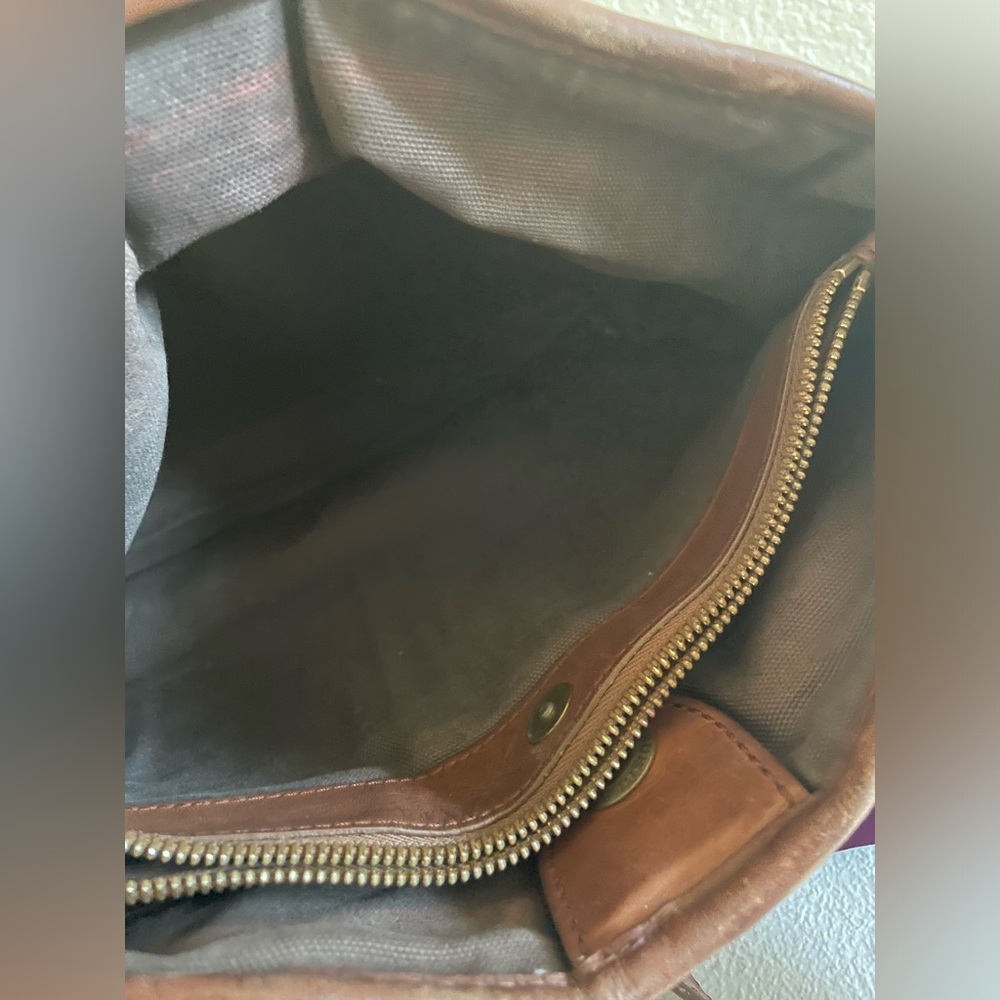 Burberry north field shoulder bag - Picture 9 of 13